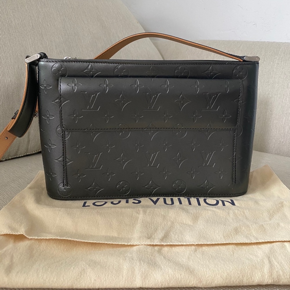 Louis Vuitton Mat Allston Handbag Monogram Vernis